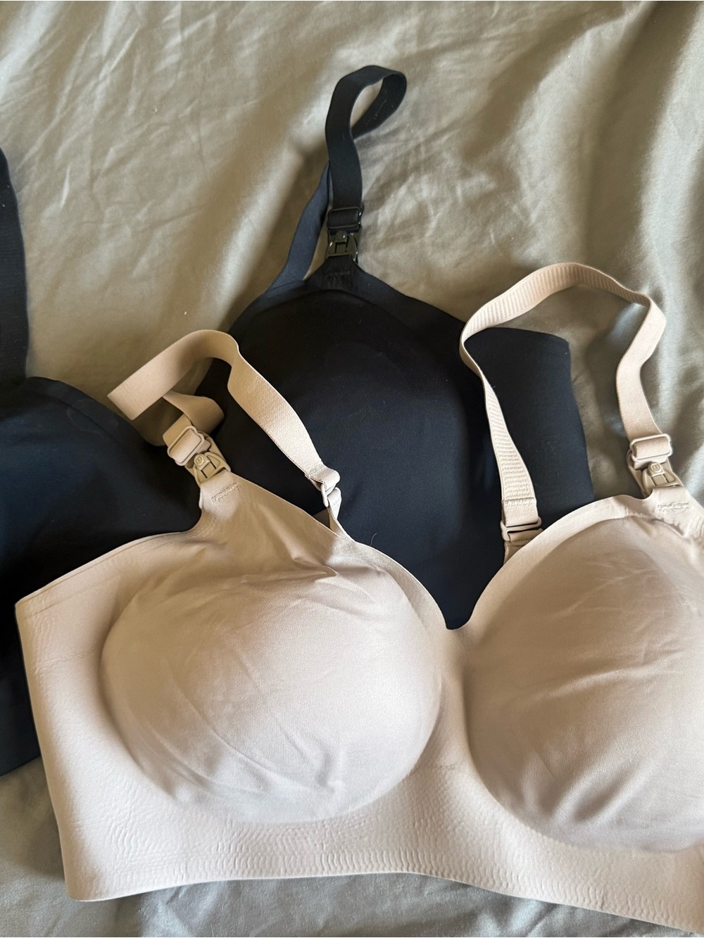 2 Pack MomCozy Nursing Bras (3XL)